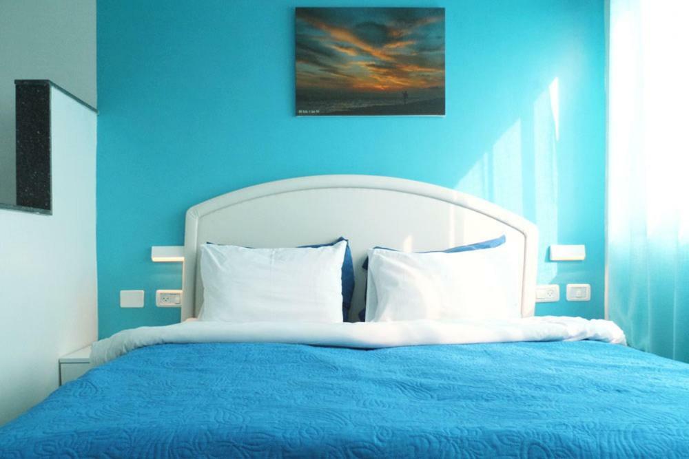 Blue Sky Hotel ไฮฟา ภายนอก รูปภาพ