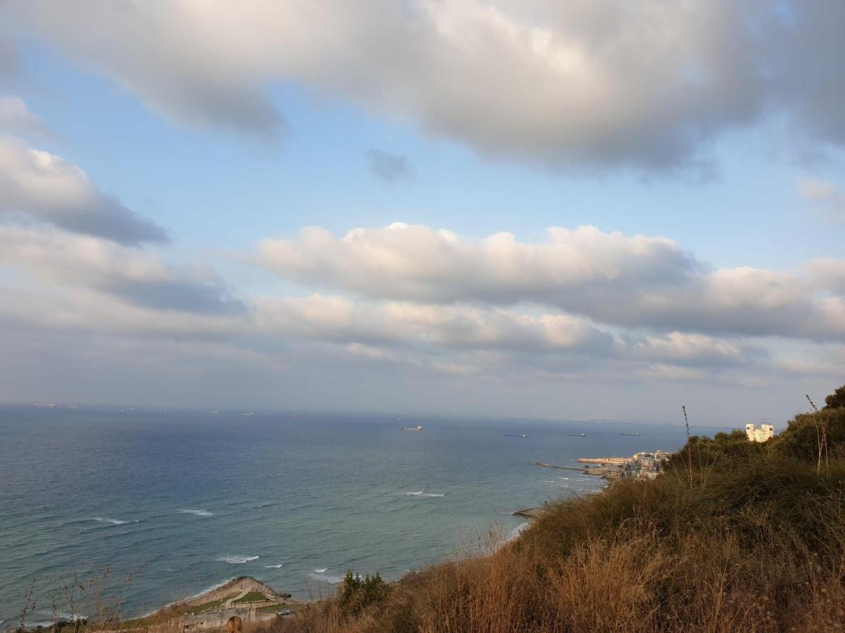 Blue Sky Hotel ไฮฟา ภายนอก รูปภาพ
